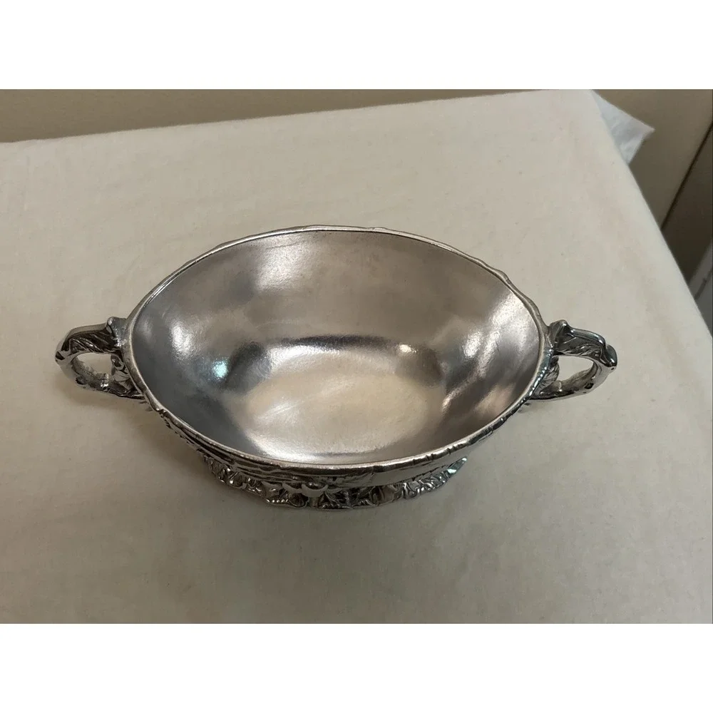 Vintage 1997 Arthur Court Grapevine Pattern Gravy Sauce Boat Aluminum Silver